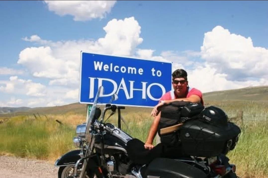 On Two Wheels, photo 2